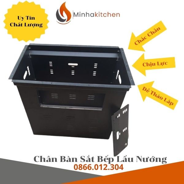 Chân bàn lắp đặt thực tế tại quán nướng Hà Nội với tấm chắn tháo rời